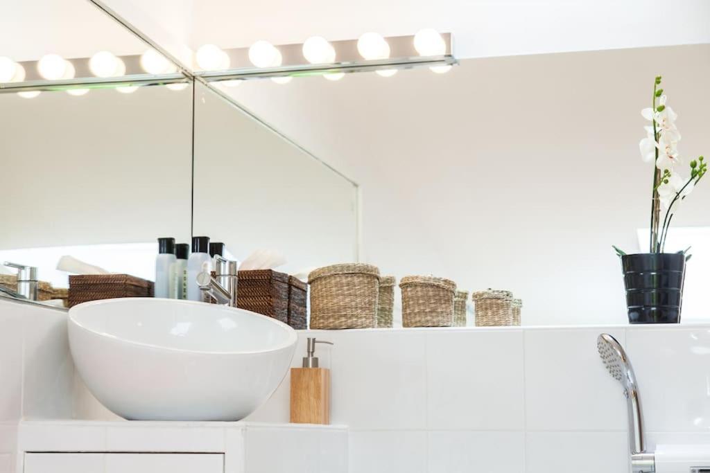 Maison Antoinette Paris - Maison Nomade Chic Экстерьер фото